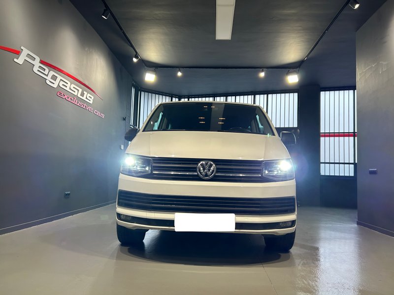 Volkswagen Multivan 2015, foto 2