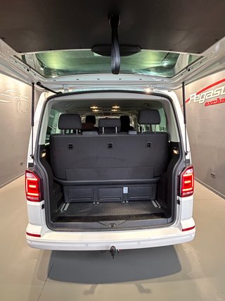 Volkswagen Multivan Highline 2.0 TDI 2015
