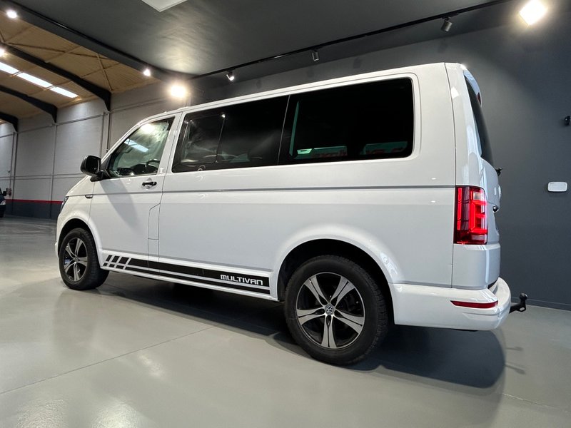 Volkswagen Multivan 2015, foto 6
