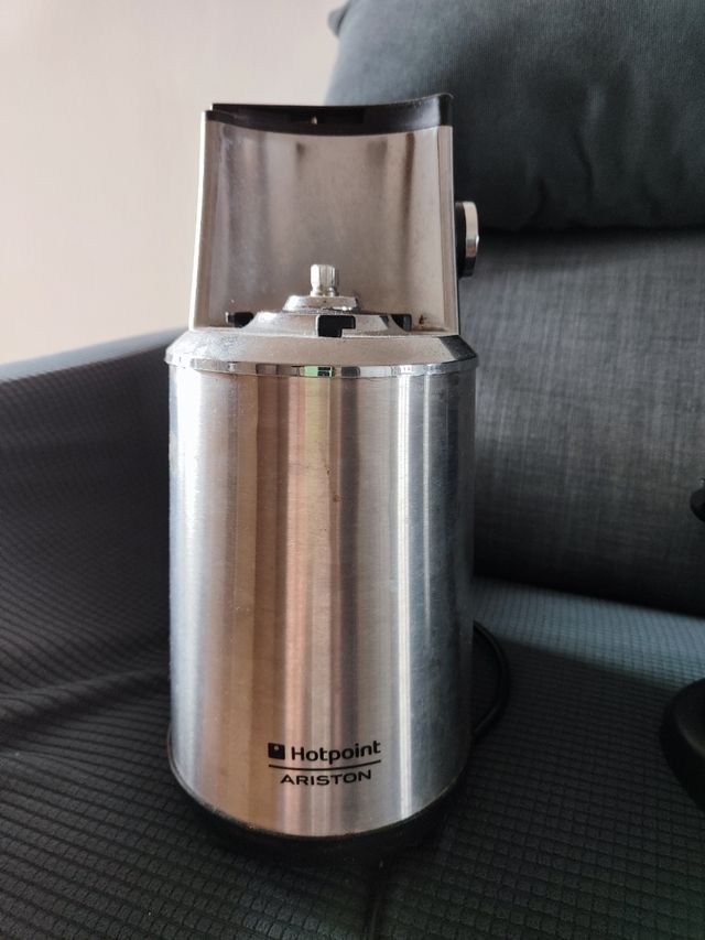 Estrattore di succo Hotpoint