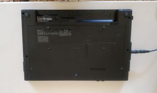 Portátil HP -6Gb ram-320gb HDD- W10