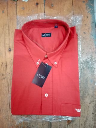 Camisa Armani jeans nueva roja manga corta XXL
