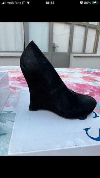 Scarpe con zeppa intera