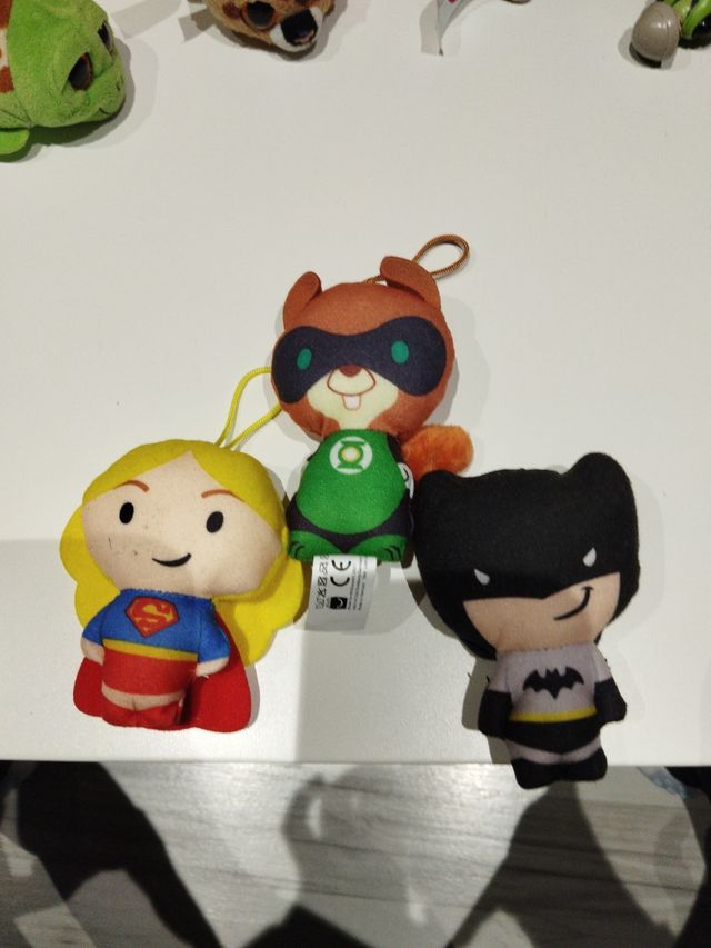 Peluches pequeños superhéroes 3