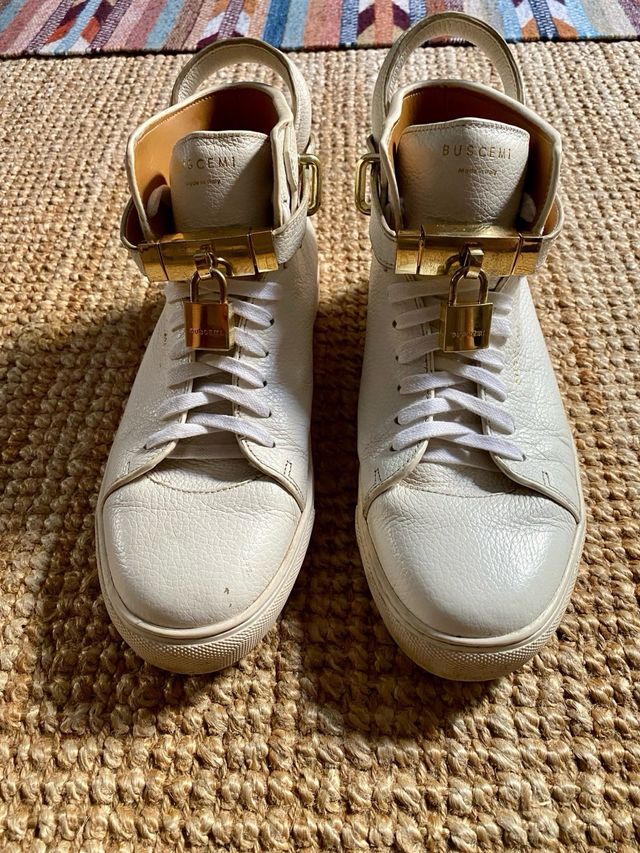 Zapatillas de piel Buscem