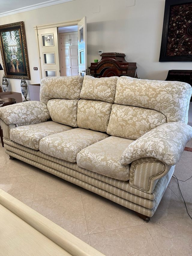 Vendo Divano Divano Letto Tre Posti Usato Divano