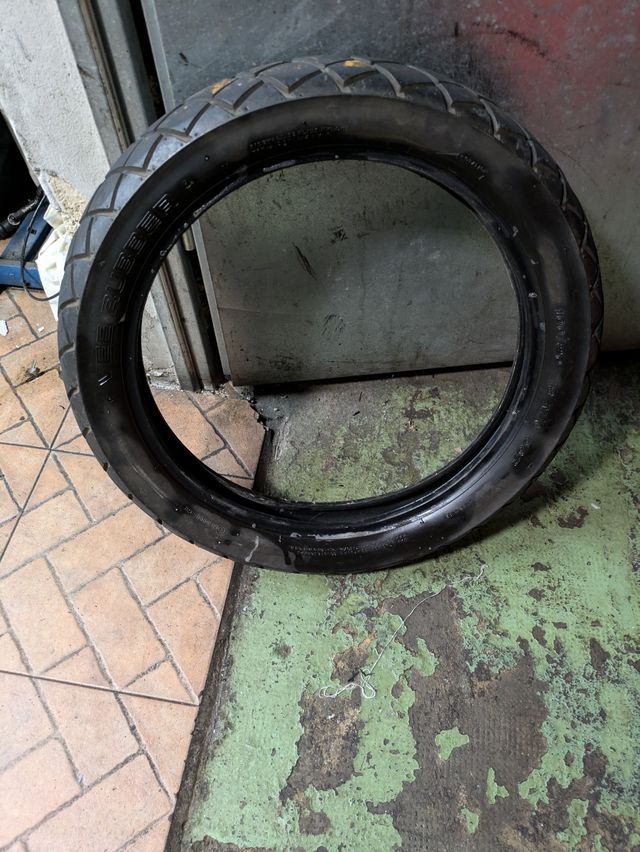 Ruedas derbi crosscity/ senda