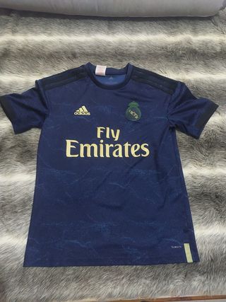 LOTE DE ROPA VARIADA