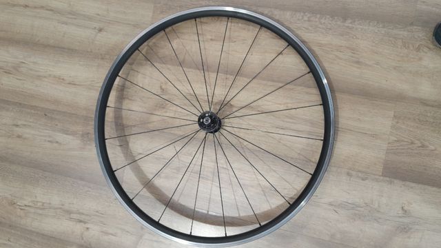 RUEDA DELANTERA AXIS