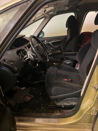 Despiece de dos c4 picasso