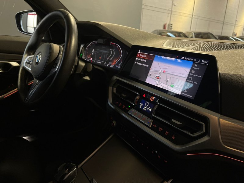 BMW Serie 3 2020, foto 15