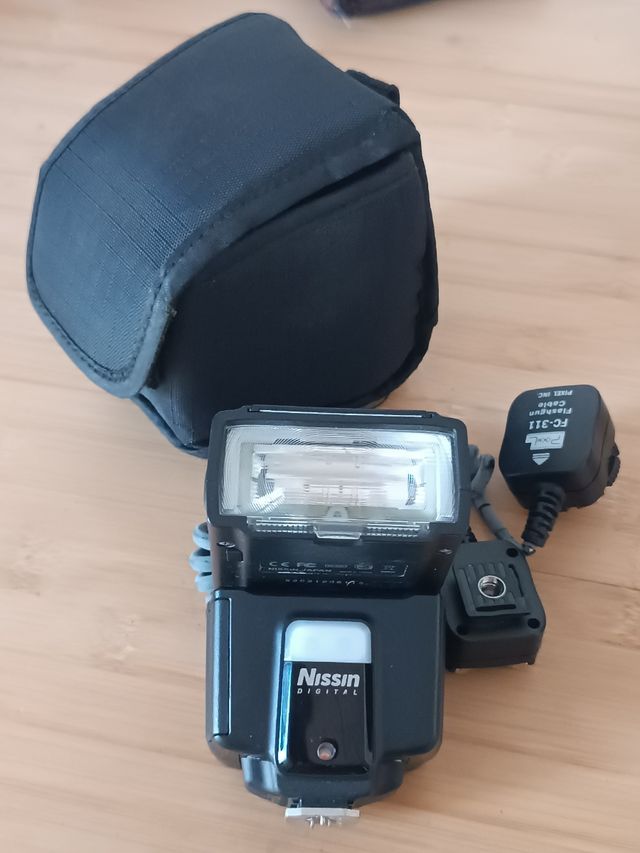Flash Nissin i40 TTL