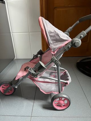 Silla bebé muñeca juguete como nueva en su caja.