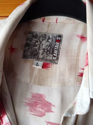 Camisa juvenil muy elegante y veraniega