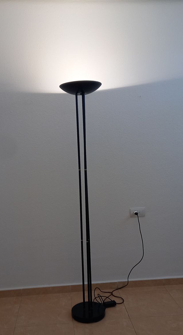 Lámpara pie halógena Regulable +2 Bombillas Nuevas