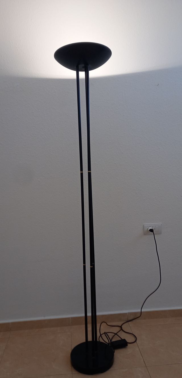 Lámpara pie halógena Regulable +2 Bombillas Nuevas