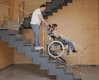 REPARACIÓN SILLAS DE RUEDAS, GRÚAS Y MÁS