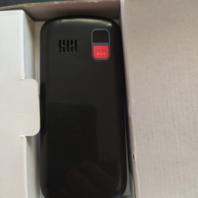 Teléfono nuevo para personas mayores