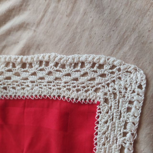 Pañuelos bordados antiguos