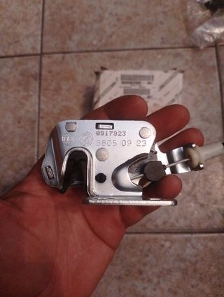 Cerradura Fiat fiorino trasera
674822248