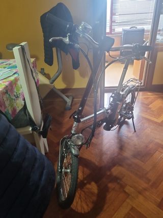 Bicicleta plegable eléctrica 