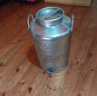 Vendo Bidone olio con rubinetto