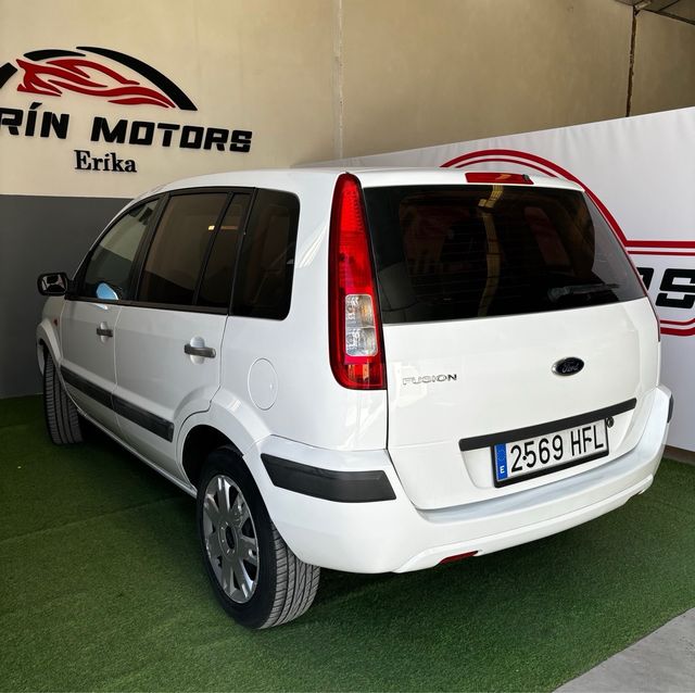 Ford Fusion 2011