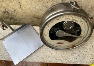 Báscula Mobba colgante vintage 10 kg