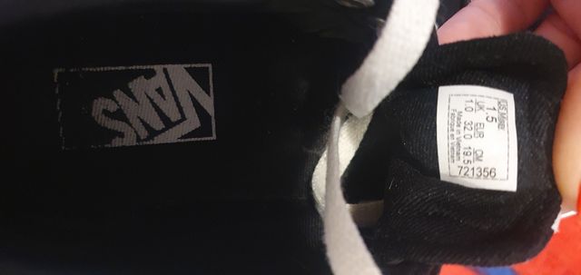 Zapatillas Vans infantil Talla 32.