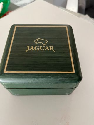 Caja relog Jaguar