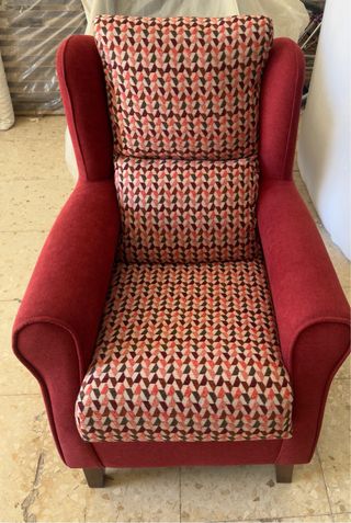 Sillon orejero nuevo solo 170€