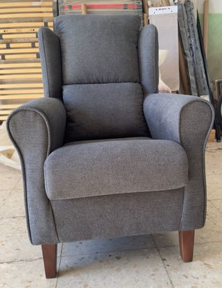 Sillon orejero nuevo solo 170€