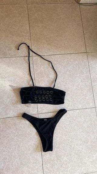 Bikini negro