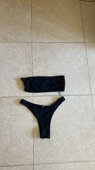 Bikini negro