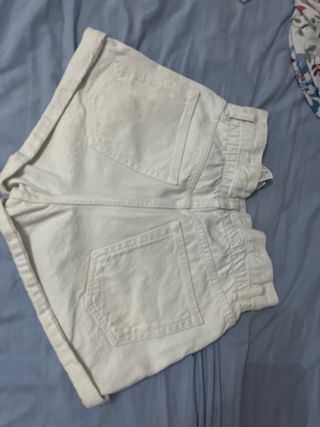 Pantalon vaquero corto