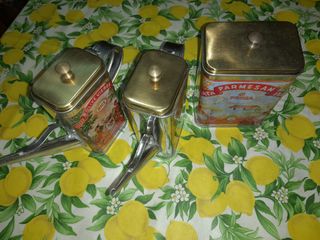 Lotto 3 contenitori in latta