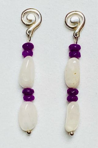 Pendientes de piedra luna, rubi y plata ley 925
