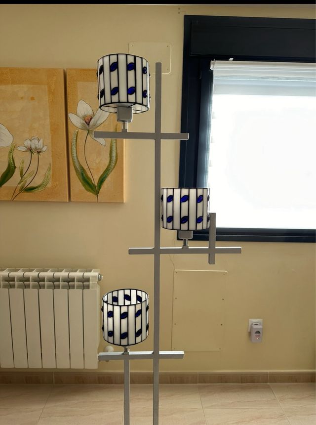 Lamparas de techo y de pie