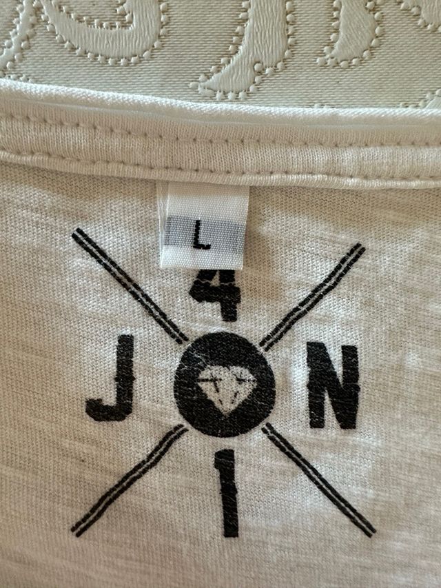 T-shirt con stampa avanti da ragazza