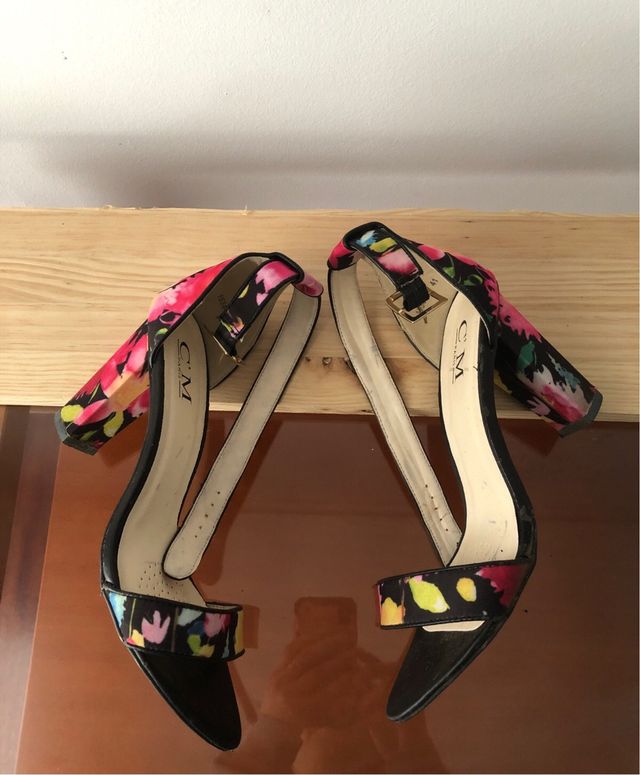 Sandalias tacón T.41