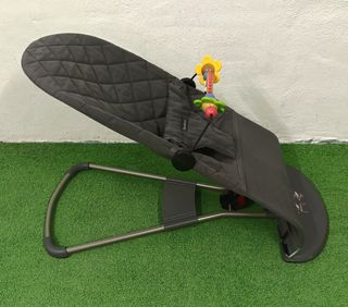Hamaca con juguete, hasta 13kg, Babybjorn