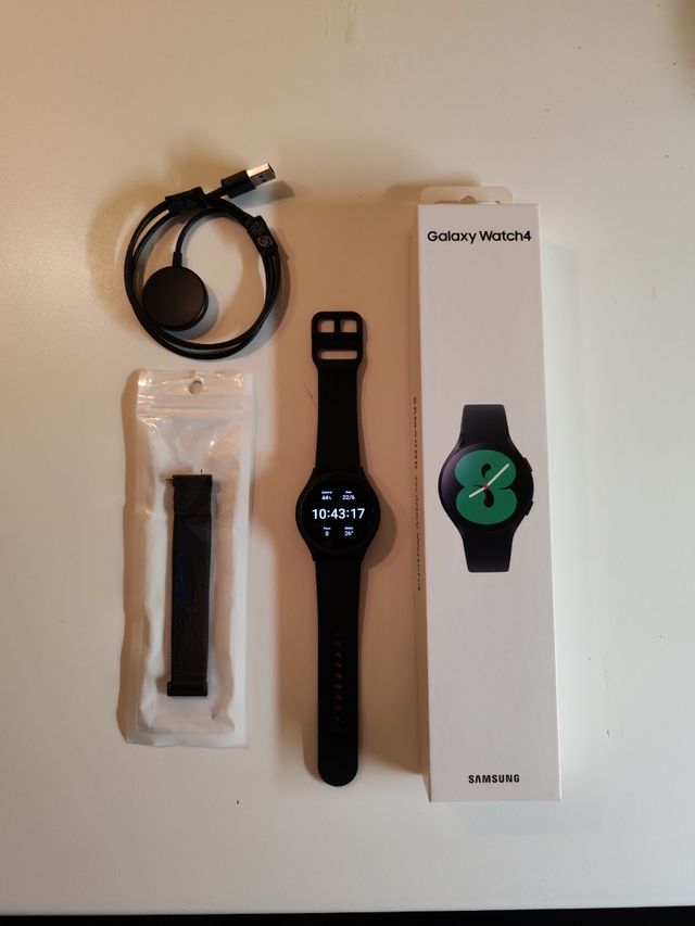 Samaung Galaxy Watch 4