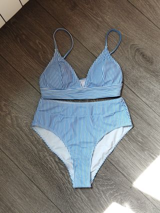 Bikini azul rayas