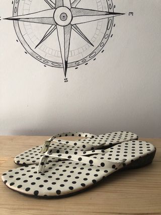 Sandalias con suela goma T.38