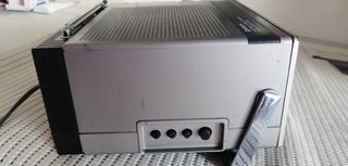 Hitachi K2400 tv /radio sveglia