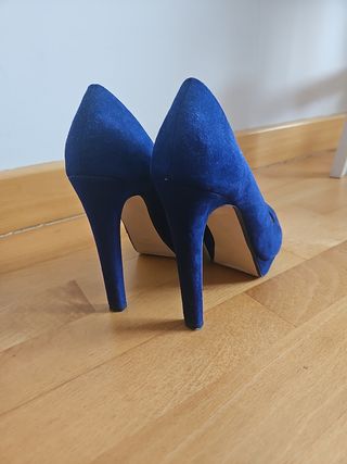 Zapato azul Zara TRF