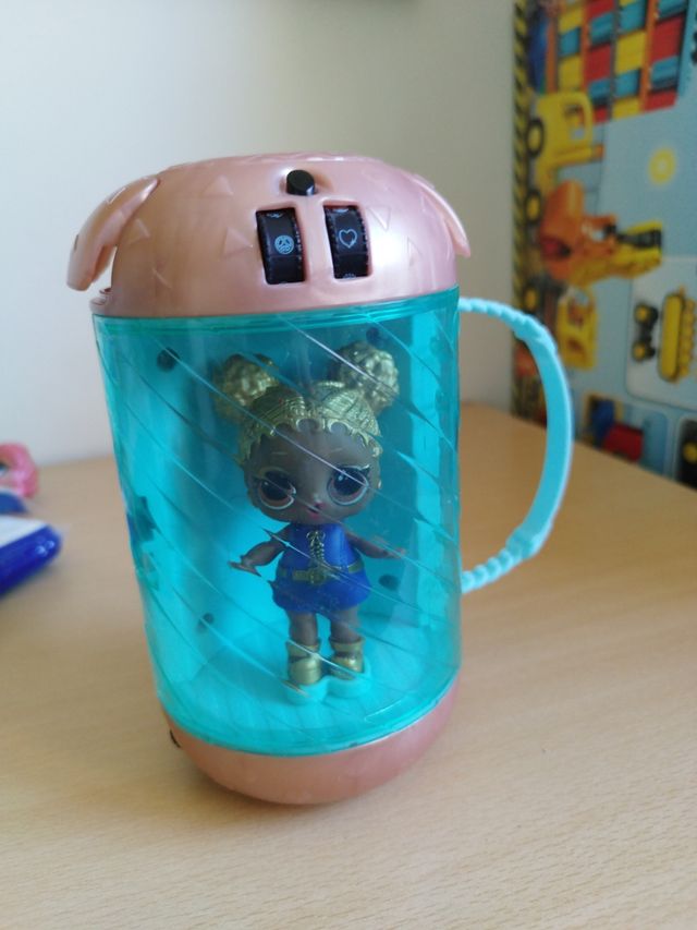 LOL surprise con casa de secretos