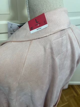Chaqueta de Antelina, totalmente nueva.