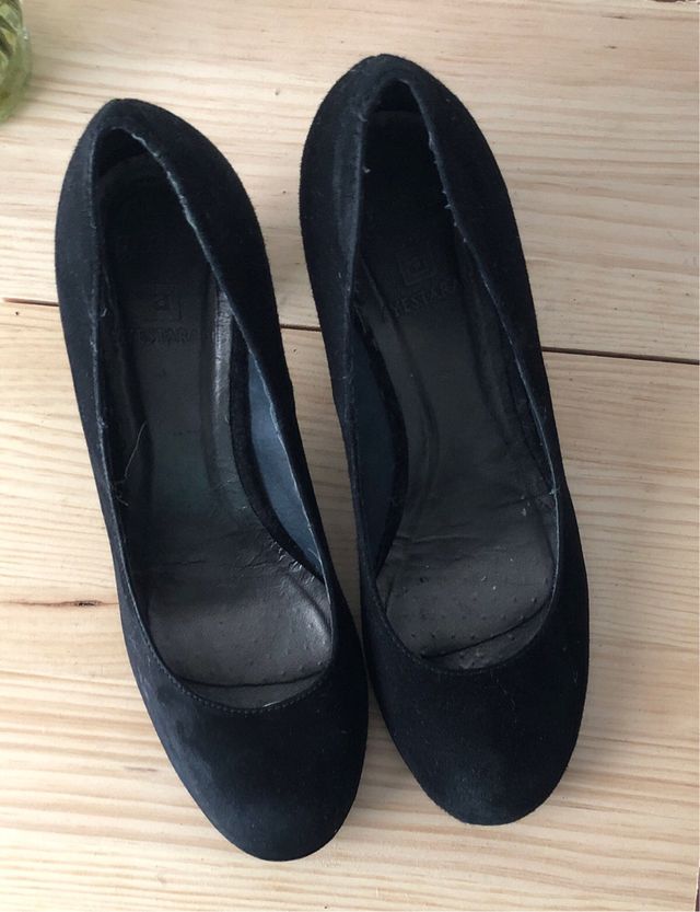 Zapatos Piel cerrados T.41