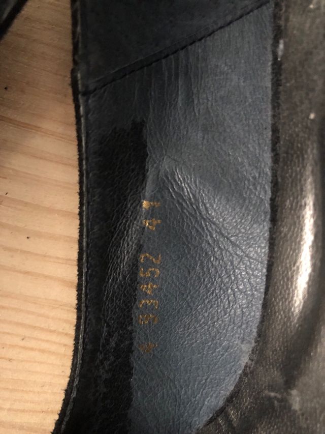 Zapatos Piel cerrados T.41